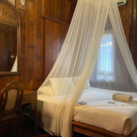 Отель Ayutthaya Retreat Экстерьер фото